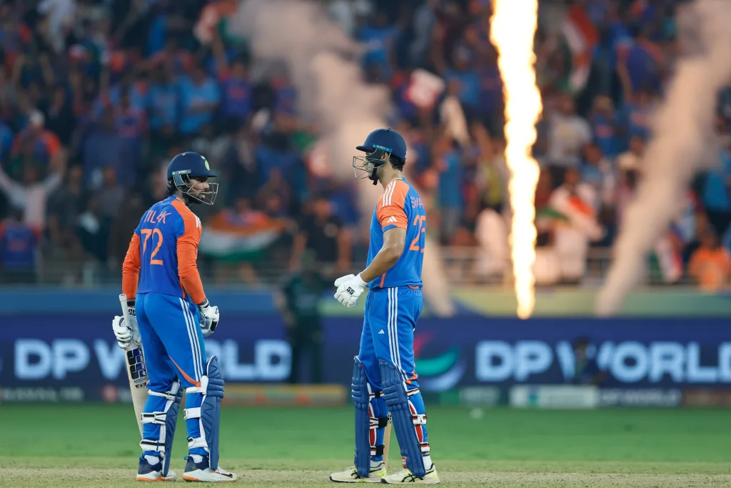 India Wins Asia Cup 2025: Tilak and Kuldeep Orchestrate Dramatic Victory Over Pakistan 4 Tilak varma and shivam dube