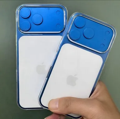 iPhone 17 Pro Clear Case