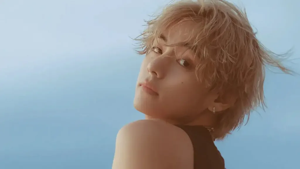 BTS V Thanks ARMY for the Ultimate Respect: Ignoring Him During His Han River Runs 1 BTS