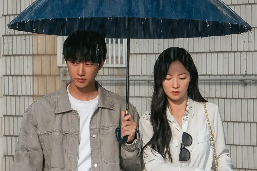 Jeon Yeo Been and Jung Jin Young Dish on Their Chemistry in Upcoming Drama "Ms. Incognito" 2 Image