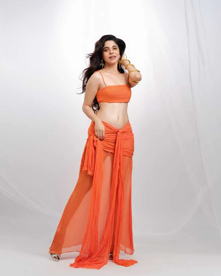 Divyabharathi: The Rising Tamil Actress Making Waves in South Indian Cinema 5 Image