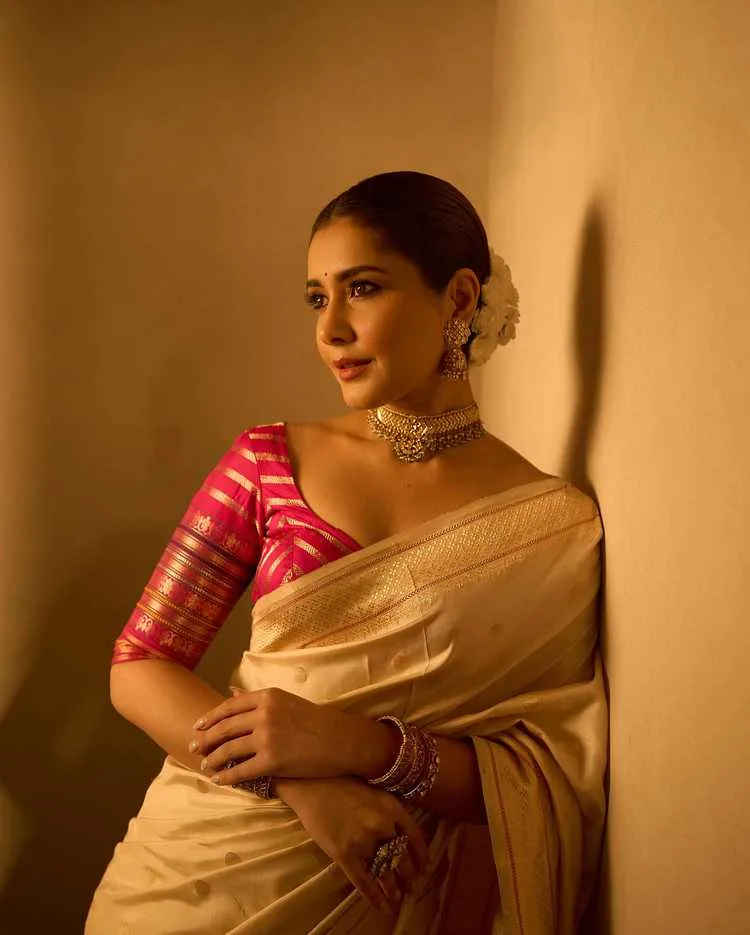 Raashi Khanna: The Pan-Indian Actress Conquering Multiple Film Industries 7 Image