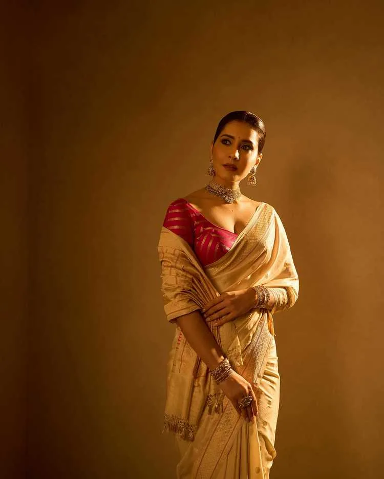 Raashi Khanna: The Pan-Indian Actress Conquering Multiple Film Industries 6 Image