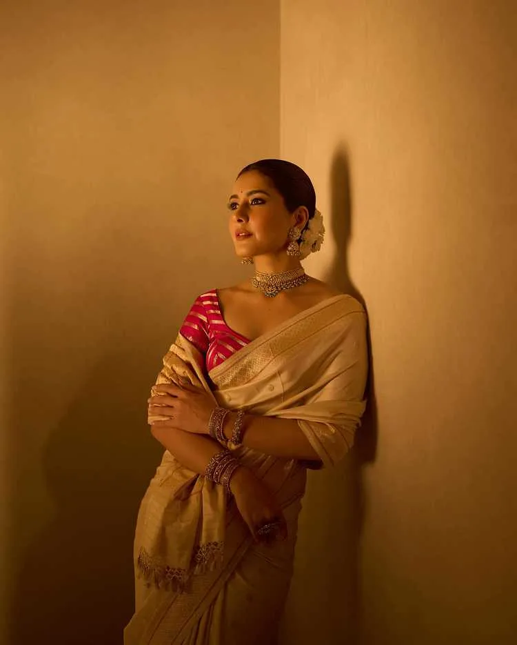 Raashi Khanna: The Pan-Indian Actress Conquering Multiple Film Industries 3 Image