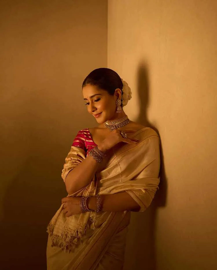 Raashi Khanna: The Pan-Indian Actress Conquering Multiple Film Industries 2 Image