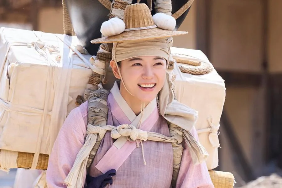 Lee Se-young and Choo Young-woo Team Up for Netflix's Fantasy Romance "Long Vacation" 1 Image