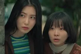 "A Hundred Memories" Drops Shocking Hint: Kim Da Mi or Shin Ye Eun to Disappear? 1 A Hundred Memories