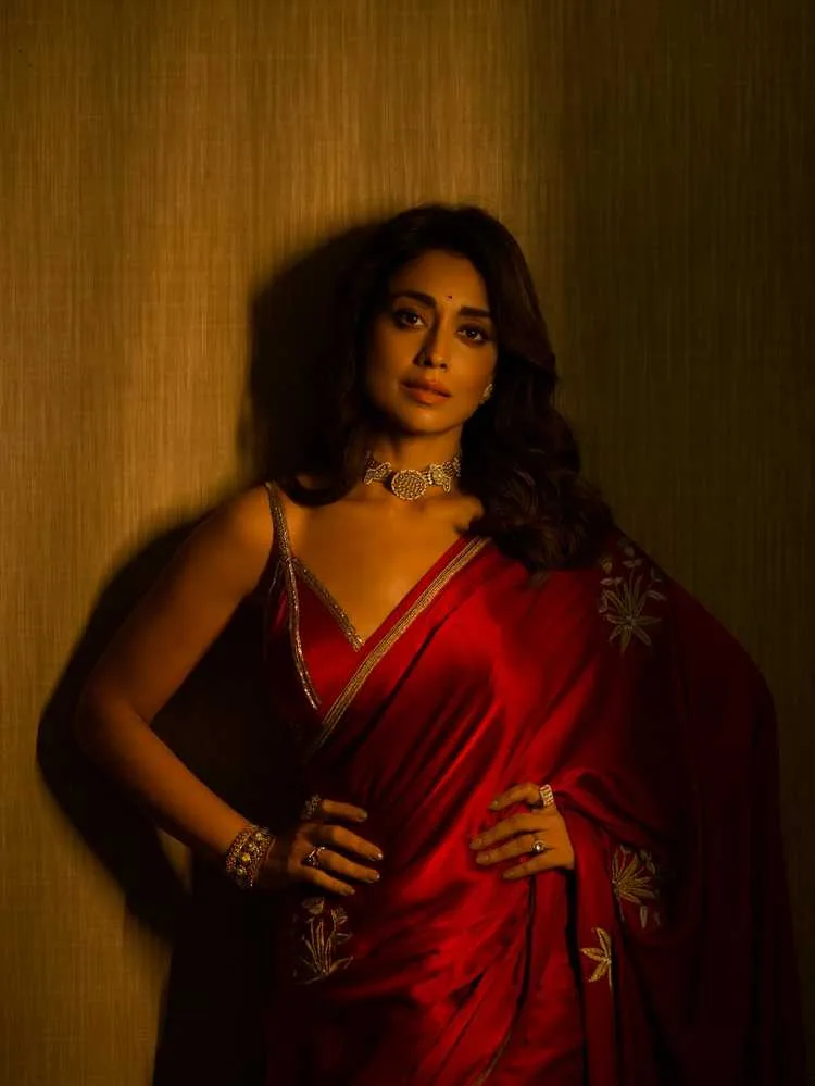 Shriya Saran: Grace, Talent, and Timeless Charm in Indian Cinema 6 Image