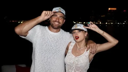 Taylor Swift Super Bowl Halftime Show: A Perfect Match for Travis Kelce's Championship Legacy 1 Taylor Swift