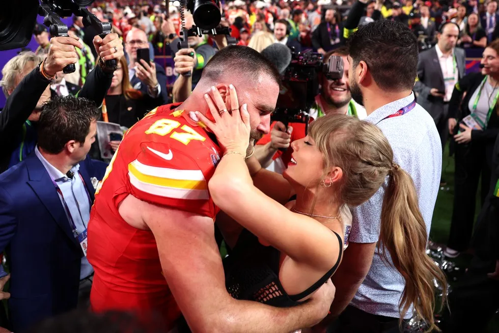 Taylor Swift Super Bowl Halftime Show: A Perfect Match for Travis Kelce's Championship Legacy 2 Image