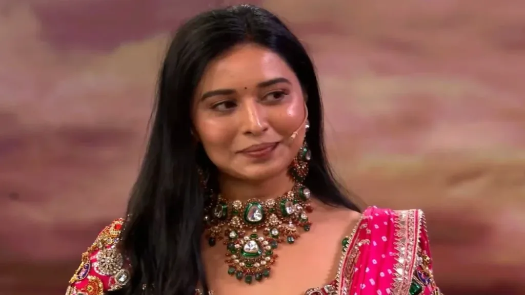 Bigg Boss 19 Drama Unfolds: Tanya Mittal's Shocking Confession About Her "Game Plan" Apology to Kunickaa Sadanand 2 Image