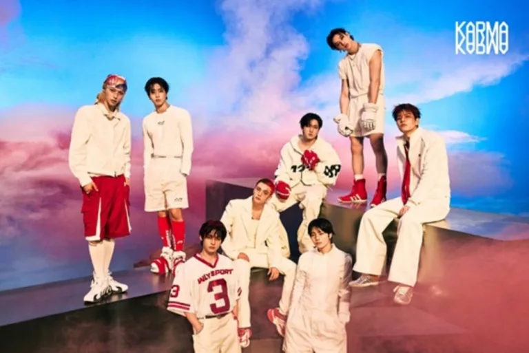 Stray Kids Claims 6th “CEREMONY” Win on M Countdown: Epic Performances Light Up the Stage