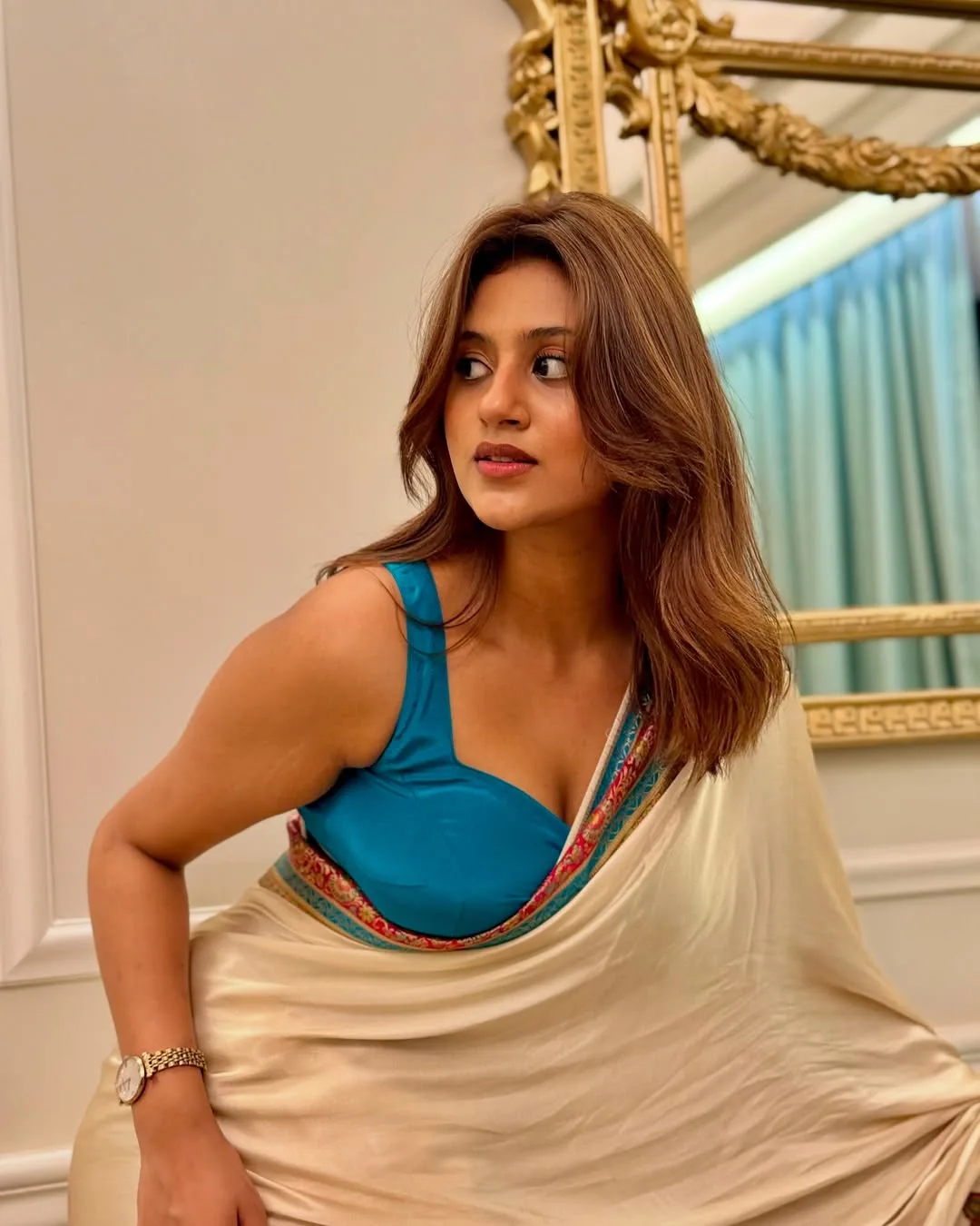 Anjali Arora Hot Pics