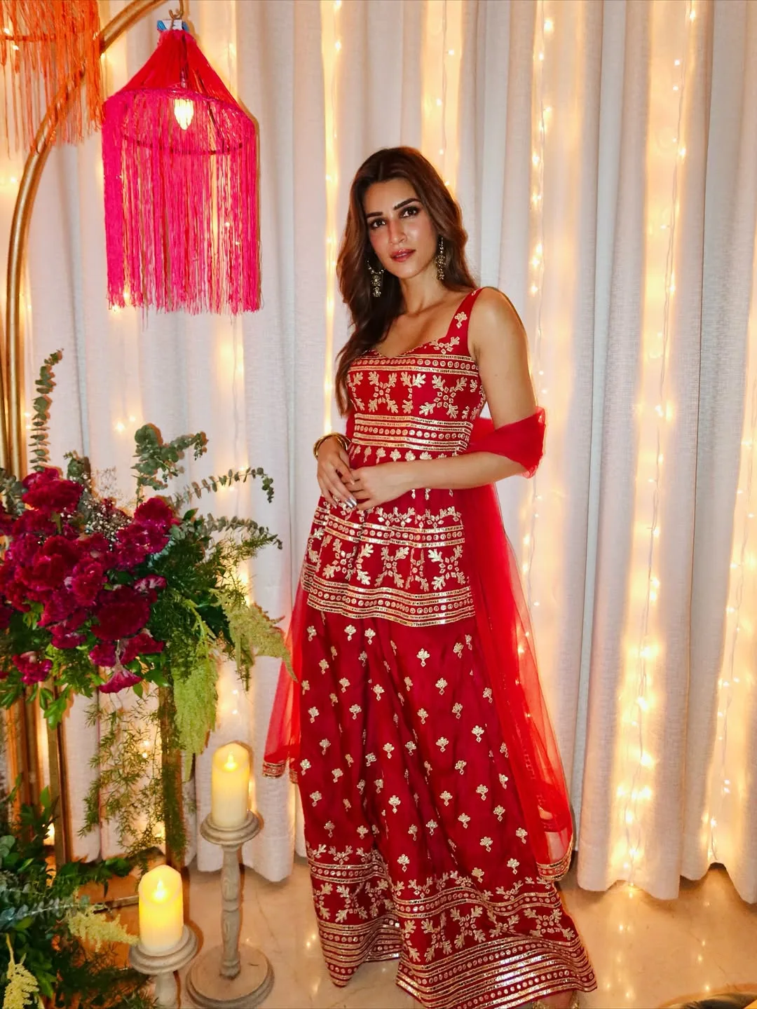 Kriti Sanon Hot Pics