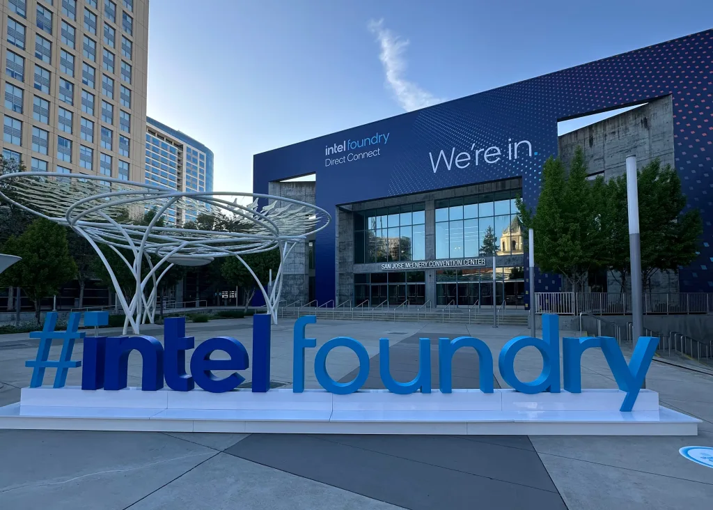 Intel Pursues AMD as Foundry Customer in Historic Move