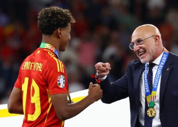 Luis de la fuente and yamal