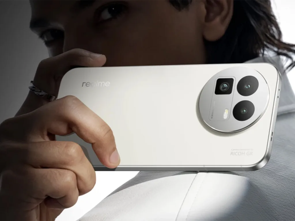 Realme GT 8 China Launch: Affordable Flagship Alternative 2 Realme GT 8 2 2 Realme GT 8 China Launch: Affordable Flagship Alternative