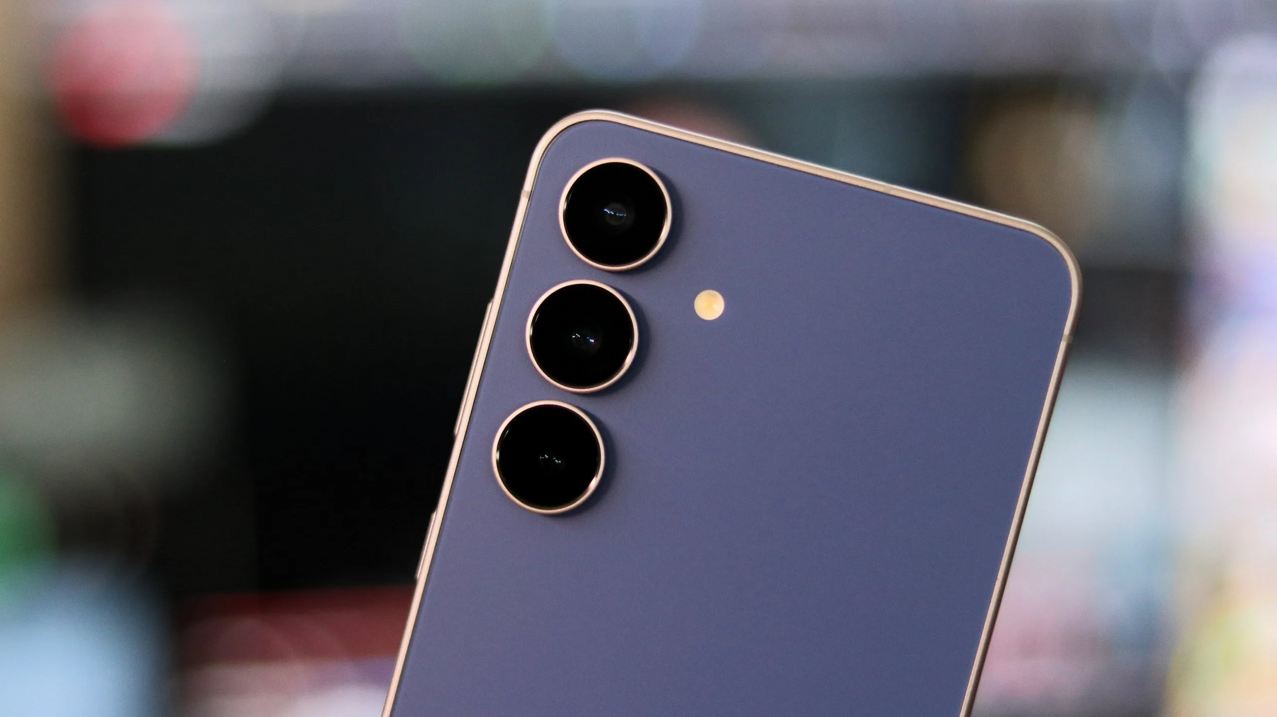 Samsung galaxy s25 fe 2