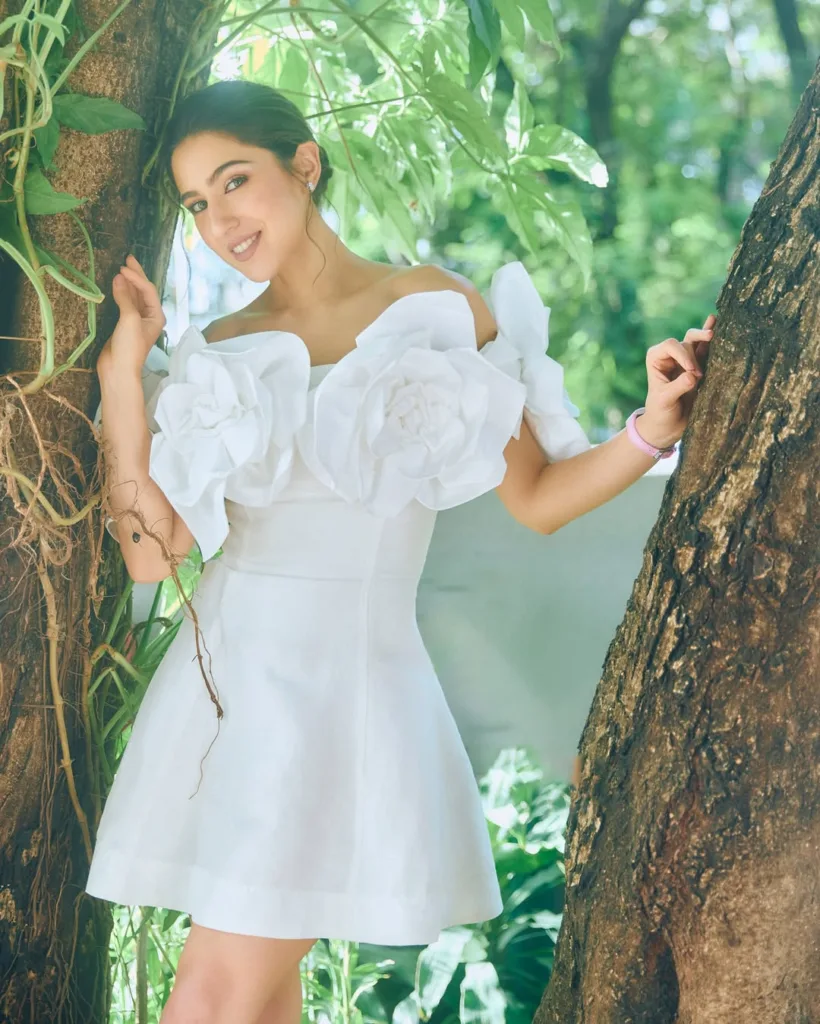 Ayushmann Khurrana Teams Up with Wamiqa Gabbi, Sara Ali Khan and Rakul Preet Singh for 'Pati Patni Aur Woh Do' in Holi 2026 Release 2 Sara Ali Khan Ayushmann Khurrana Teams Up with Wamiqa Gabbi, Sara Ali Khan and Rakul Preet Singh for 'Pati Patni Aur Woh Do' in Holi 2026 Release