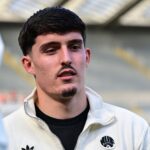 Newcastle Hit by Major Blow: Tino Livramento Out for Two Months After Knee Injury