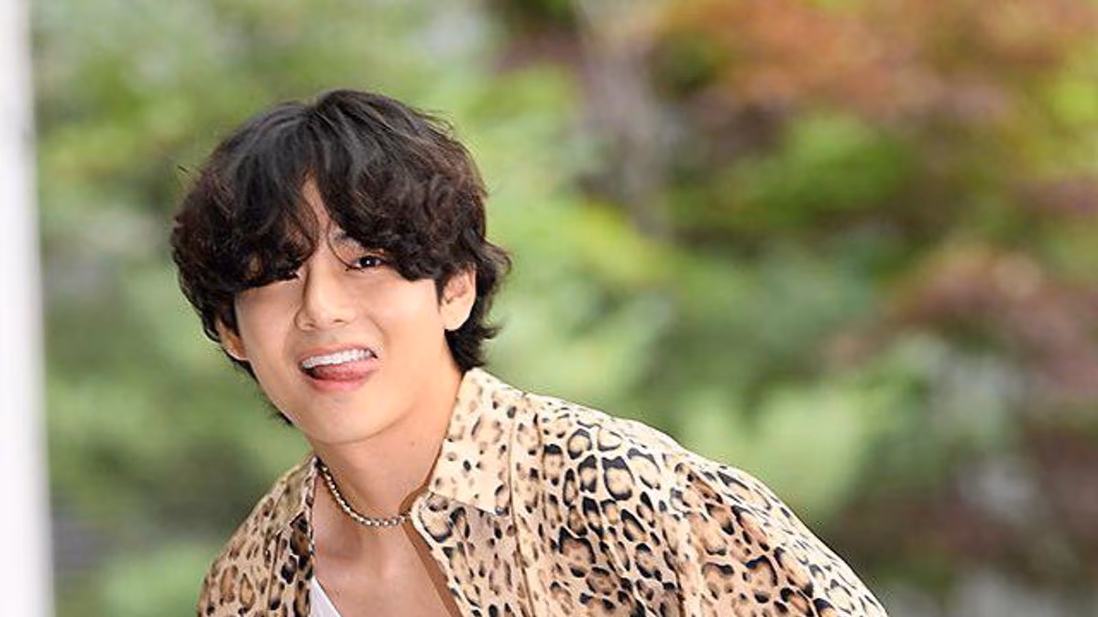 “He Will Never Be a Bad Person”: BTS V Fans Show Love as #HeartOfTaehyung Trends on X