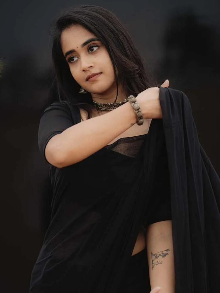 Deepthi Sunaina: The Rising Star Transforming Telugu Entertainment