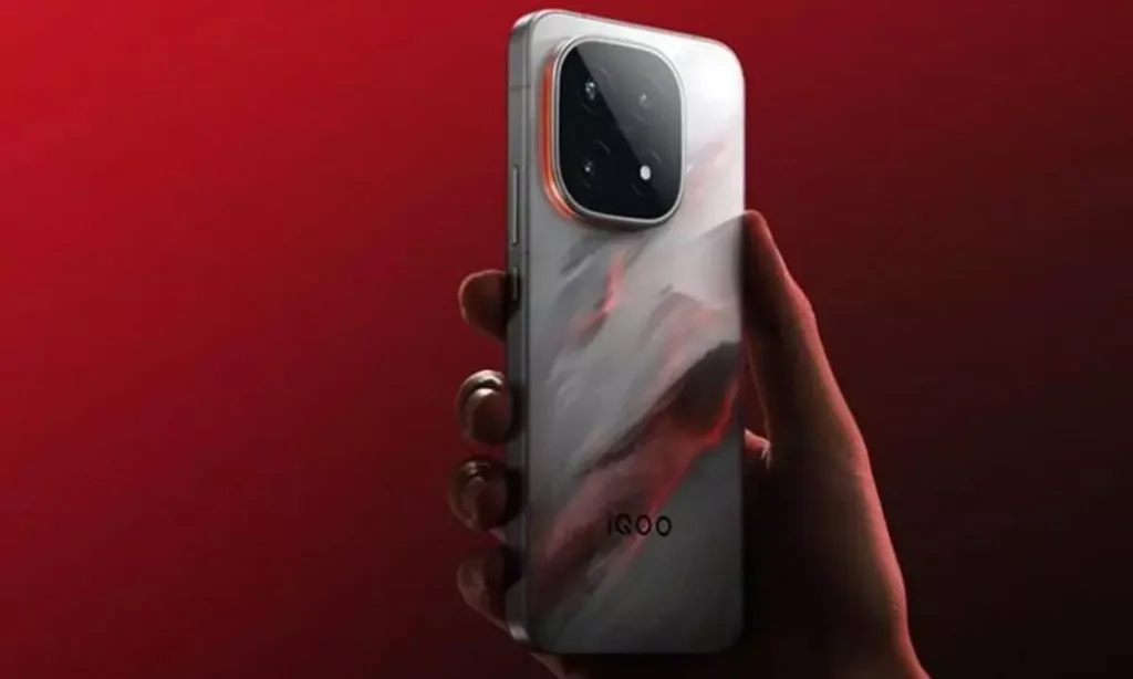 iQOO 15 Launched in China: Snapdragon 8 Elite Powerhouse 1 iQOO 15
