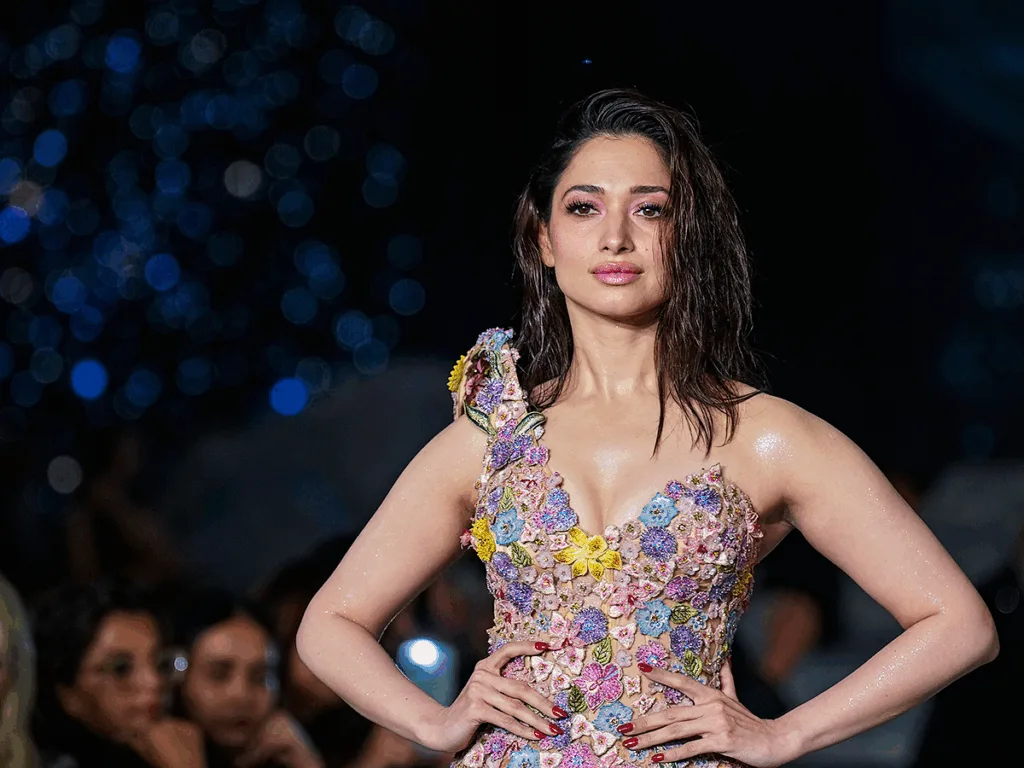 Tamannaah Bhatia Stuns at H&M Mall of India Inauguration: Fashion's Bold New Statement 1 Tamannaah Bhatia