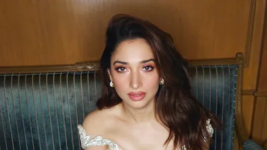 Tamannaah Bhatia Stuns at H&M Mall of India Inauguration: Fashion's Bold New Statement 2 image 1106 Tamannaah Bhatia Stuns at H&M Mall of India Inauguration: Fashion's Bold New Statement