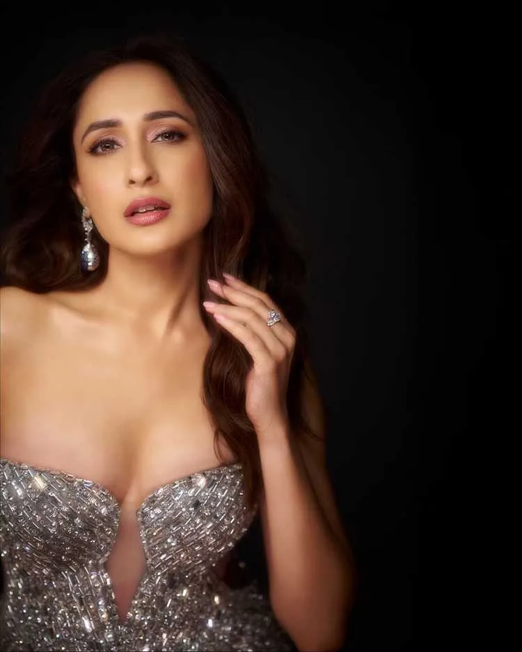 Pragya Jaiswal: The Dynamic Star Lighting Up Telugu Cinema and Beyond 1 Pragya Jaiswal