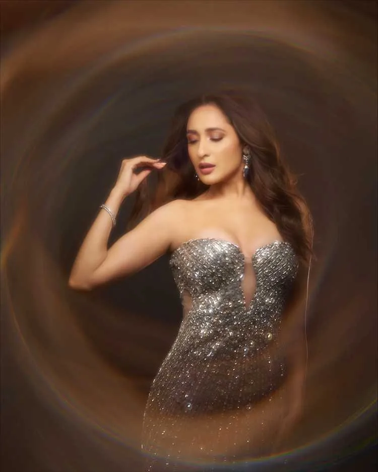 Pragya Jaiswal: The Dynamic Star Lighting Up Telugu Cinema and Beyond 3 image 1159 Pragya Jaiswal: The Dynamic Star Lighting Up Telugu Cinema and Beyond