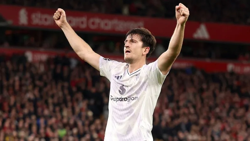 Liverpool vs Manchester United: The Historic 2-1 Upset That Changed Everything at Anfield 1 Liverpool