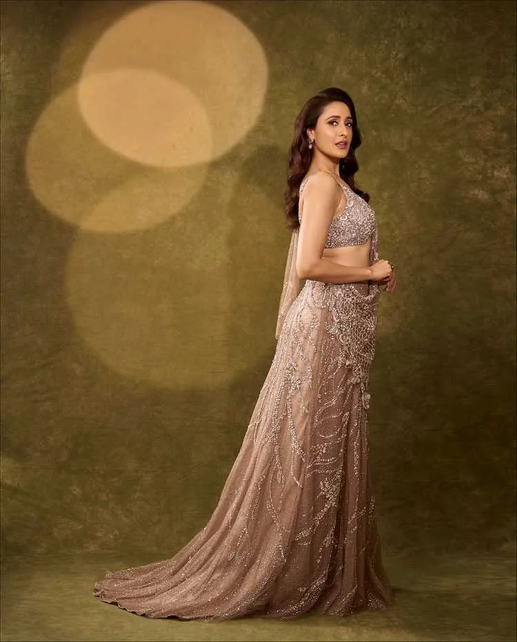 Pragya Jaiswal: The Lawyer-Turned-Actress Who's Redefining Telugu Cinema 3 image 919 Pragya Jaiswal: The Lawyer-Turned-Actress Who's Redefining Telugu Cinema