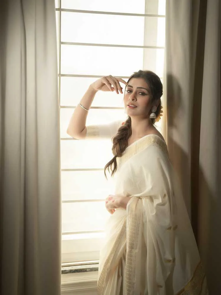 Payal Rajput: Breaking Stereotypes One Role at a Time 3 image 965 Payal Rajput: Breaking Stereotypes One Role at a Time