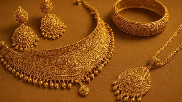 Dhanteras 2025: Why Gold & Silver Sales Are Set to Shatter Records 1 Dhanteras