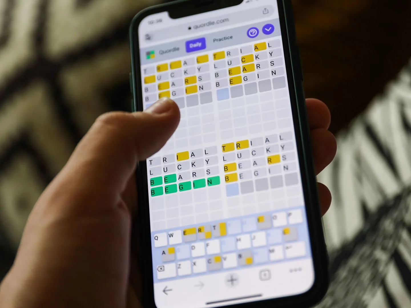 Quordle October 17, 2025: Complete Answers & Hints Guide for All Game Modes