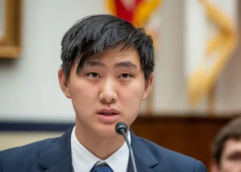 Who is Alexandr Wang? The 28-Year-Old Genius Behind Meta's $14.3 Billion AI Bet