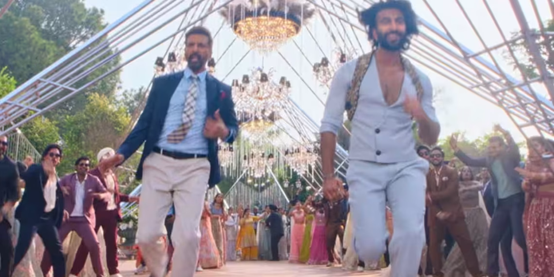 Javed Jaffrey Steals the Show: Father-Son Dance Magic in De De Pyaar De 2's "3 Shaukk"