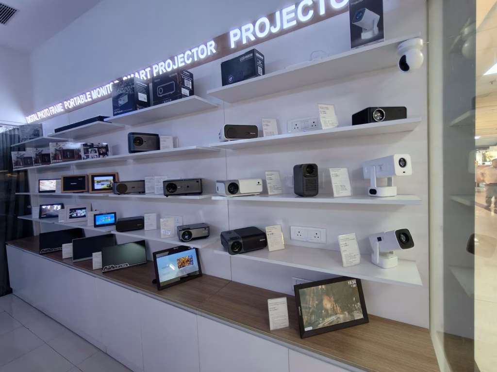 XElectron Announces Launch of its First Exclusive Offline Store in Noida