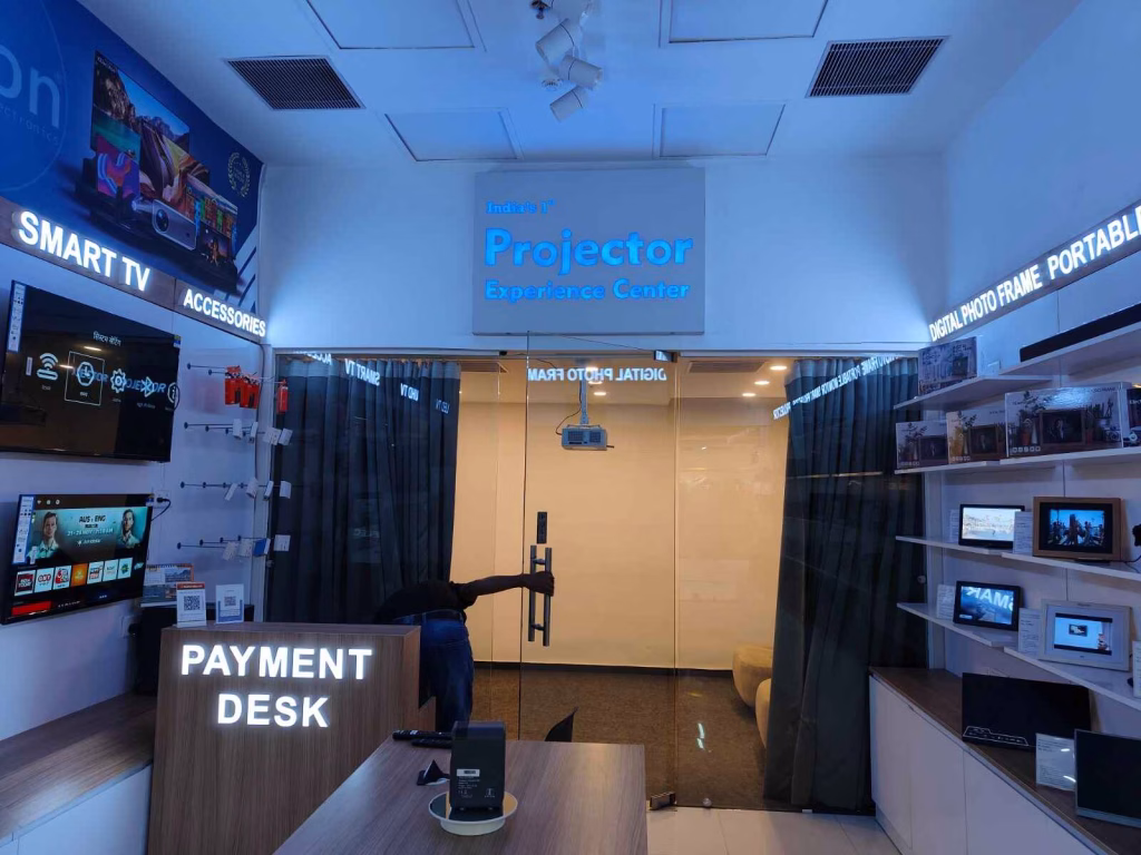 XElectron Announces Launch of its First Exclusive Offline Store in Noida