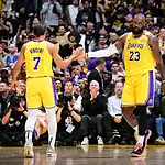 Lakers Battle Blazers Without Big Three: Halftime Report & Player Stats