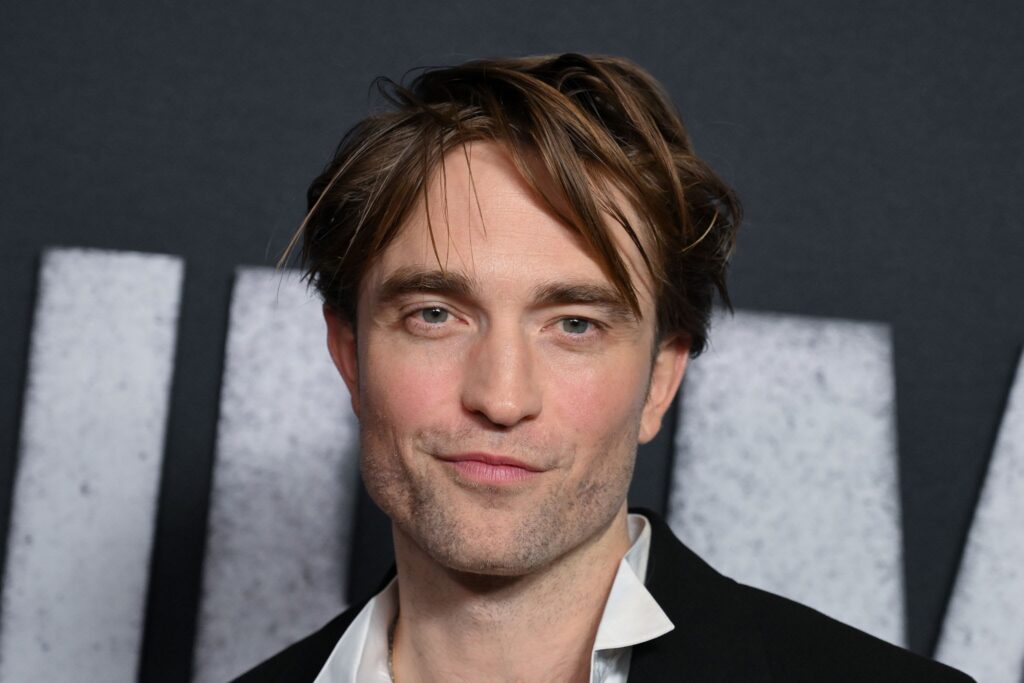 Robert Pattinson