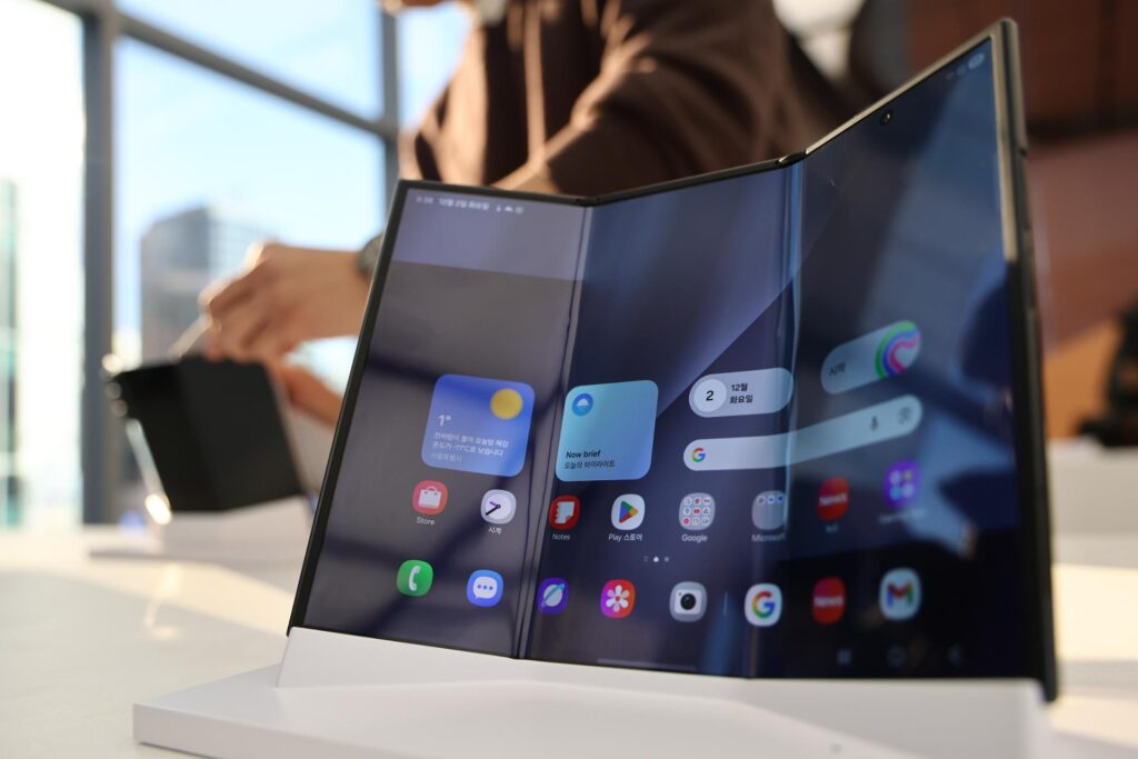 Galaxy Z TriFold