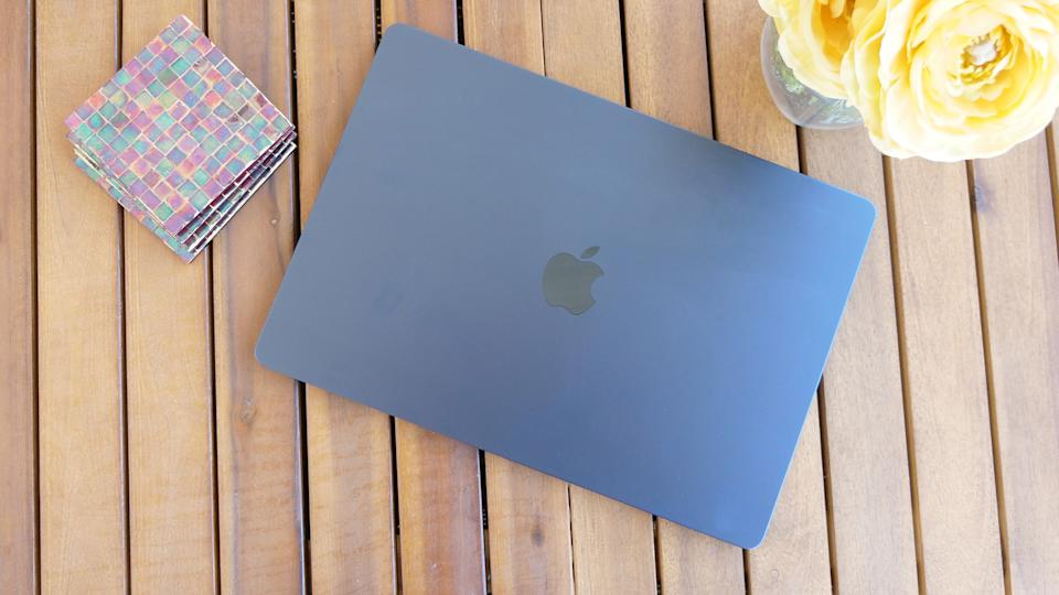 MacBook