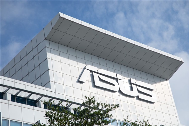 ASUS 