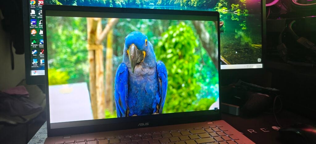 ASUS Vivobook S16 (Snapdragon X) Review: MacBook Ambitions, Windows Reality