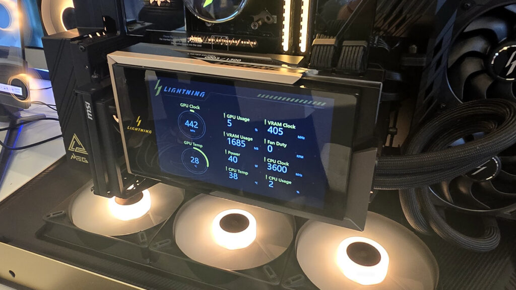 GeForce RTX 5090 Lightning Z