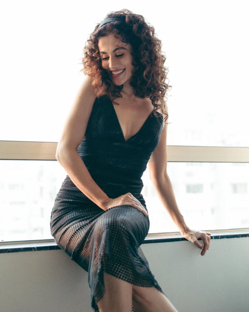 Gorgeous Taapsee Pannu Hot Photos 2026: Check Now!