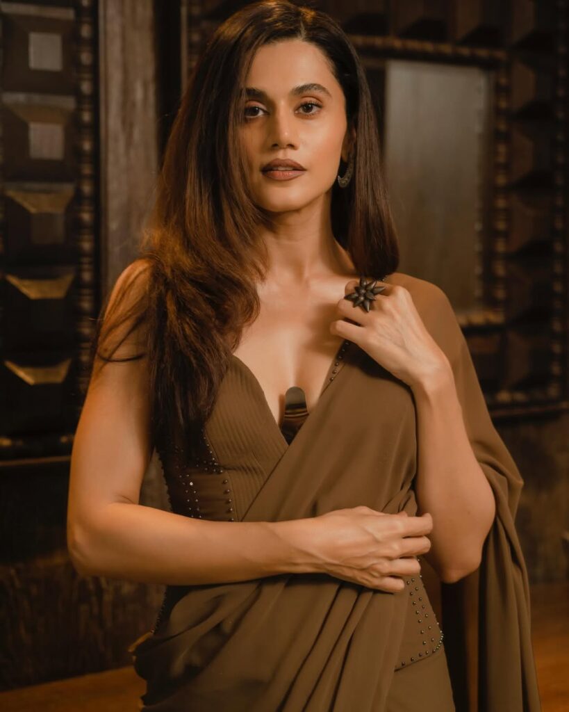 Gorgeous Taapsee Pannu Hot Photos 2026: Check Now!