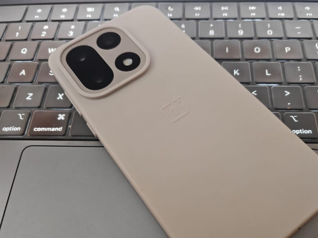 OnePlus 15 Review